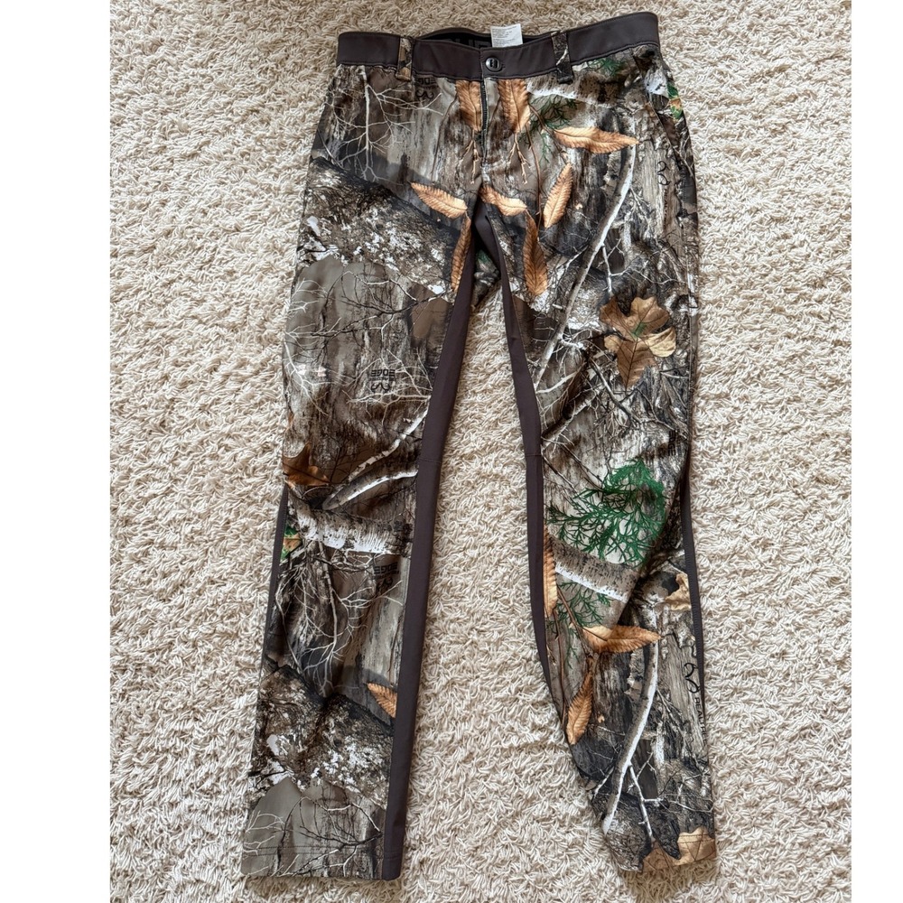 Women's Under Armour Storm Camo Fitted Stretch Hunting Pants Size 12 - Picture 1 of 4